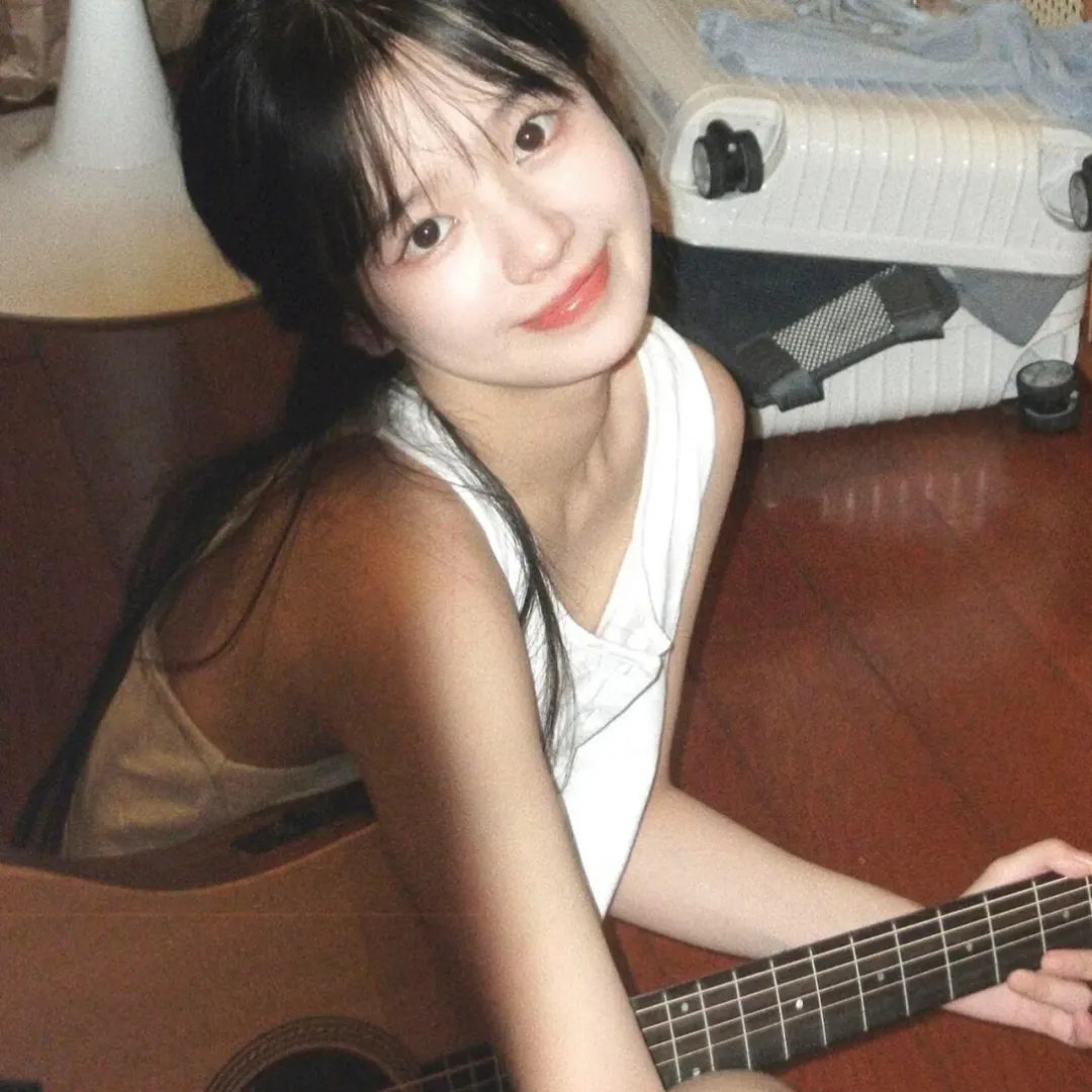 金光松美的四块石板