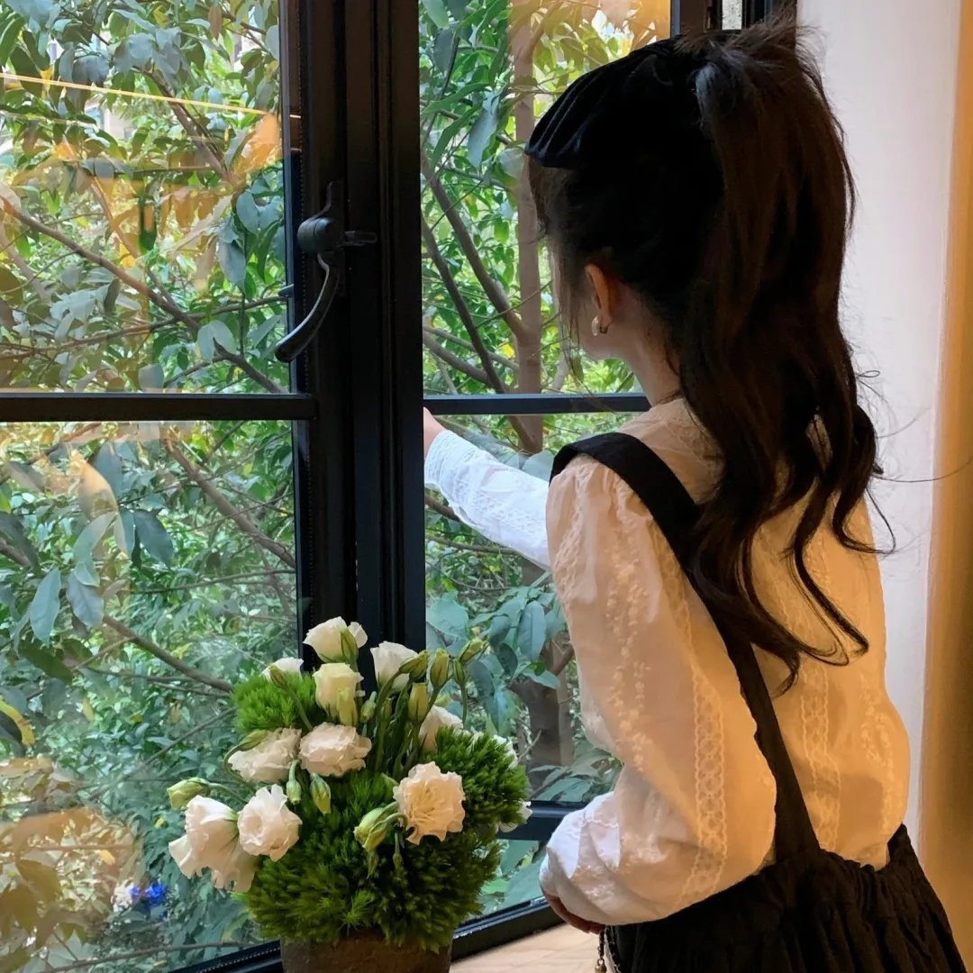 女仁医